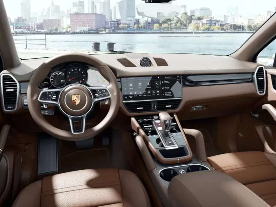2022 Porsche Cayenne Platinum Edition photo 1