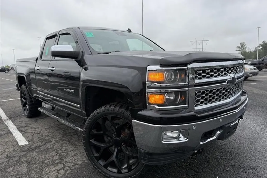 2014 Chevrolet Silverado 1500 LTZ photo 1