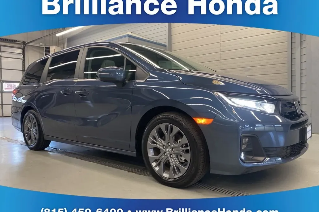 2025 Honda Odyssey Touring photo 1