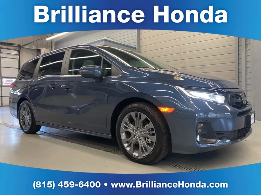 2025 Honda Odyssey Touring photo 1