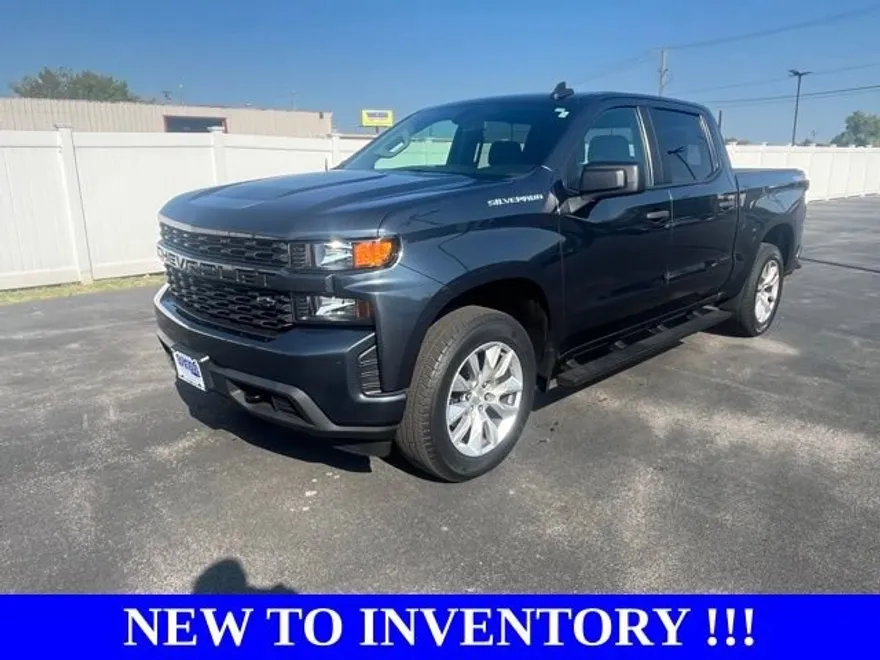2021 Chevrolet Silverado 1500 Custom photo 1