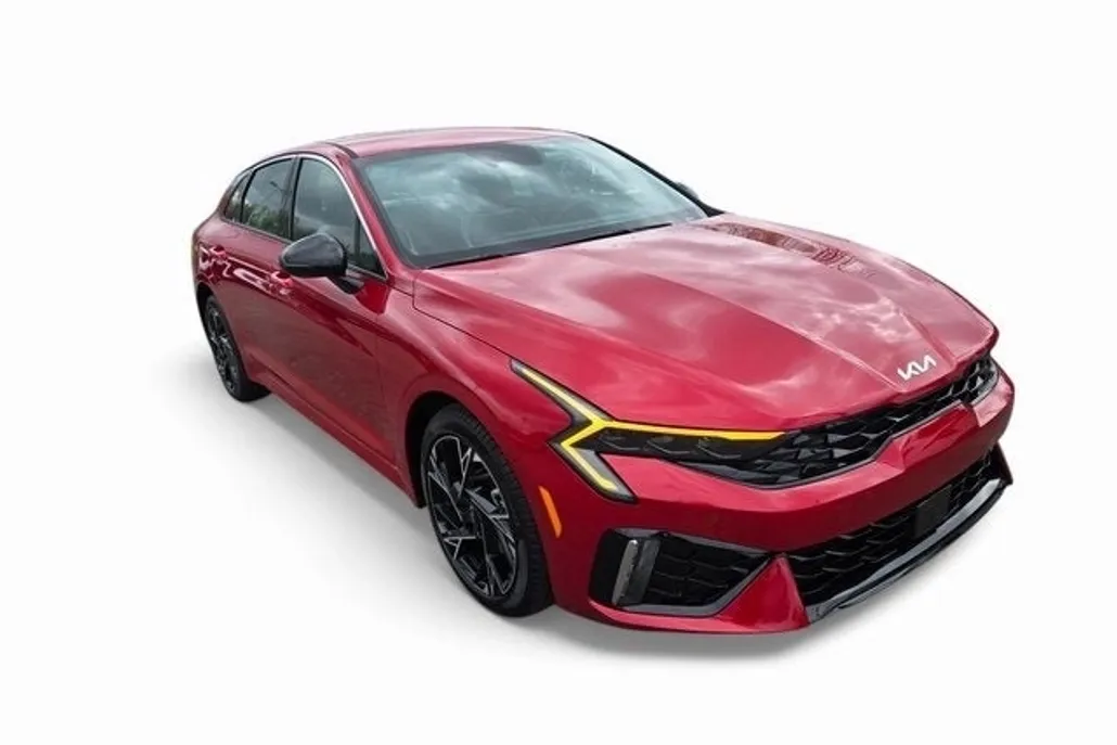 2025 Kia K5 GT-Line photo 1