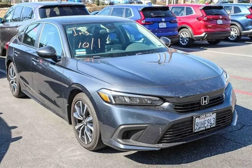 2022 Honda Civic EX photo 1