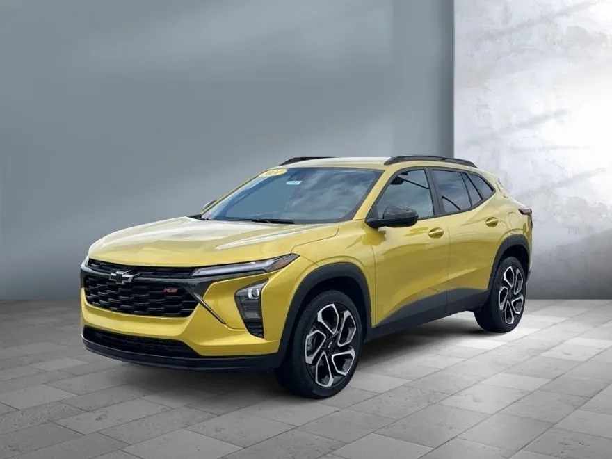 2024 Chevrolet Trax photo 1