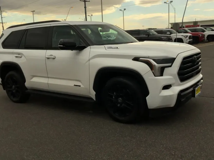 2025 Toyota Sequoia Limited photo 1