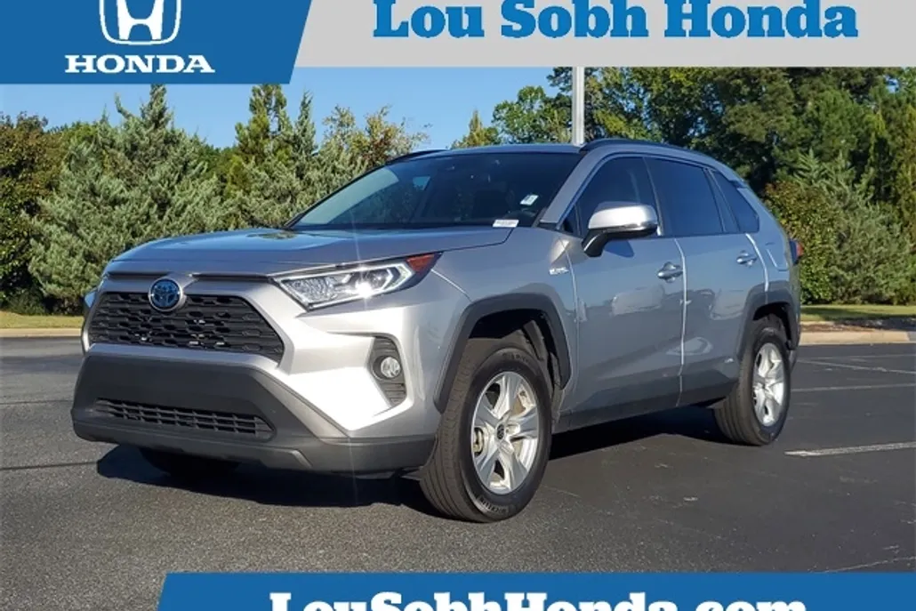 2021 Toyota RAV4 Hybrid XLE photo 1