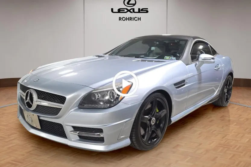 2016 Mercedes Benz SLK 300 photo 1
