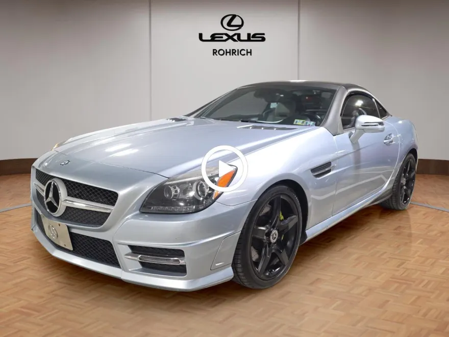 2016 Mercedes Benz SLK 300 photo 1