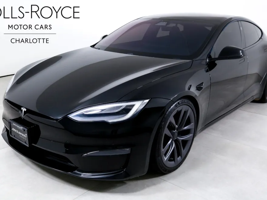 2021 Tesla Model S Plaid photo 1