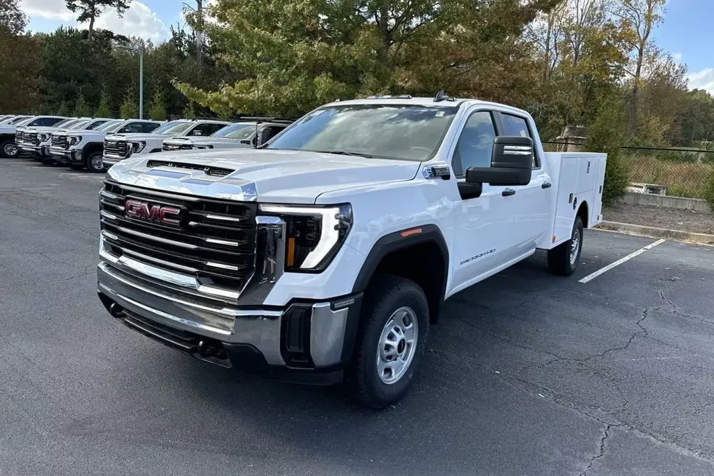 2024 Gmc Sierra 2500 HD Pro photo 1