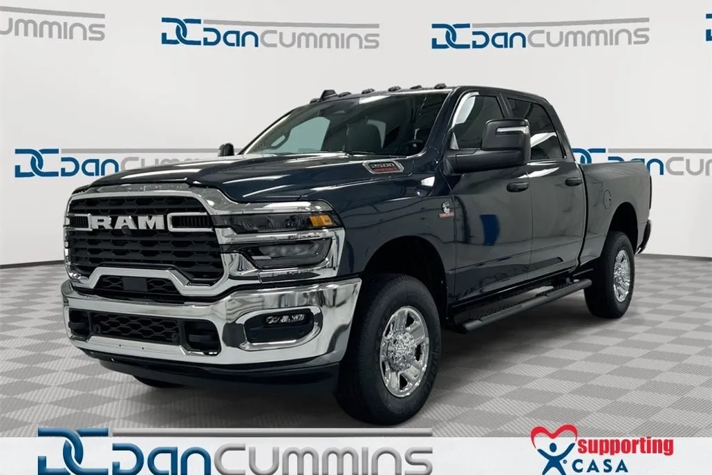 2025 Ram 2500 Tradesman photo 1