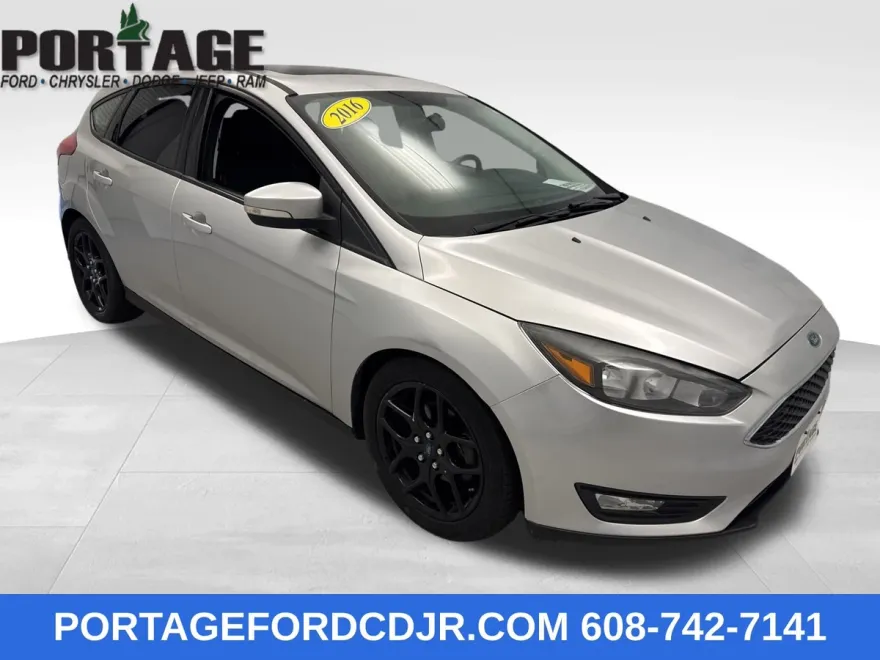 2016 Ford Focus SE photo 1