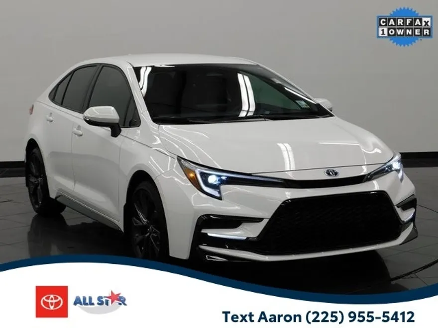 2025 Toyota Corolla Hybrid SE photo 1
