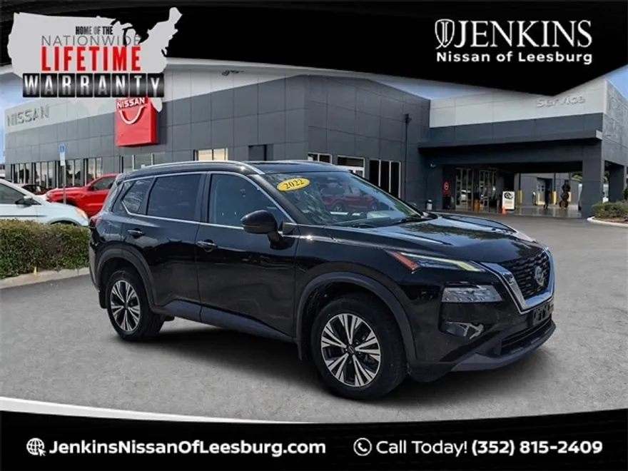 2022 Nissan Rogue SV photo 1
