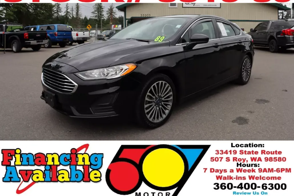 2020 Ford Fusion SE photo 1