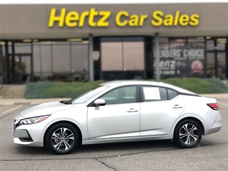 2023 Nissan Sentra SV photo 1