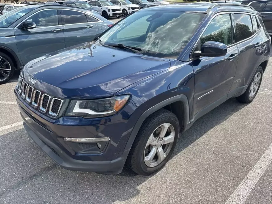 2018 Jeep Compass Latitude photo 1