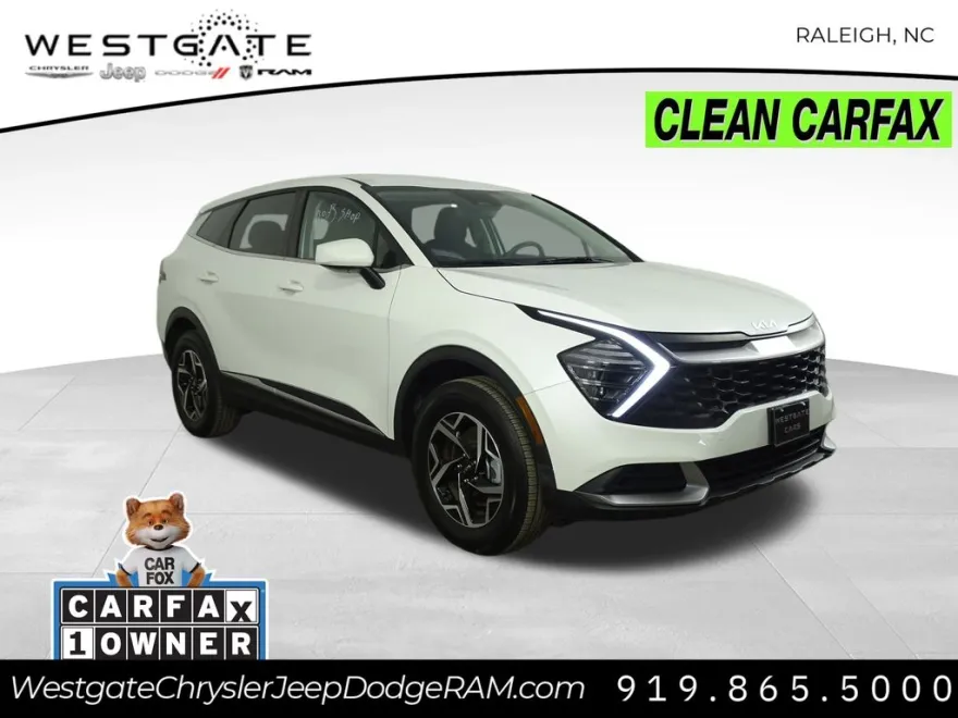 2024 Kia Sportage LX photo 1