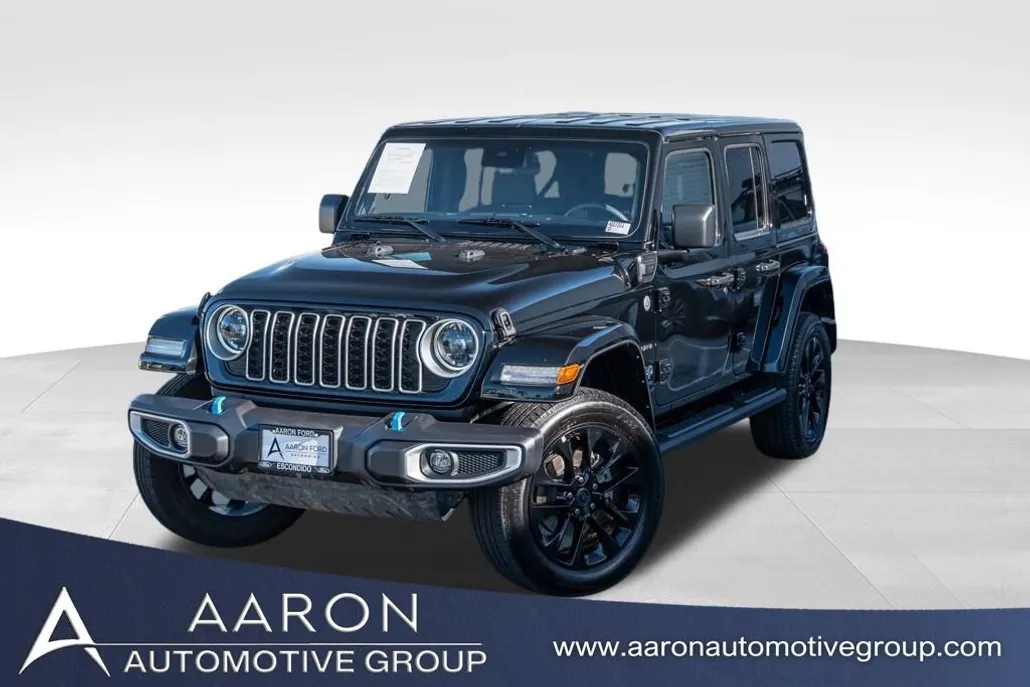 2024 Jeep Wrangler Sahara 4xe photo 1