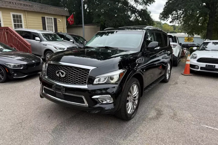 2015 Infiniti QX80 Base photo 1