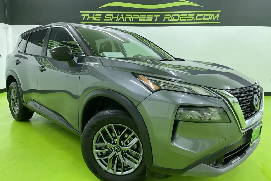 2022 Nissan Rogue S photo 1
