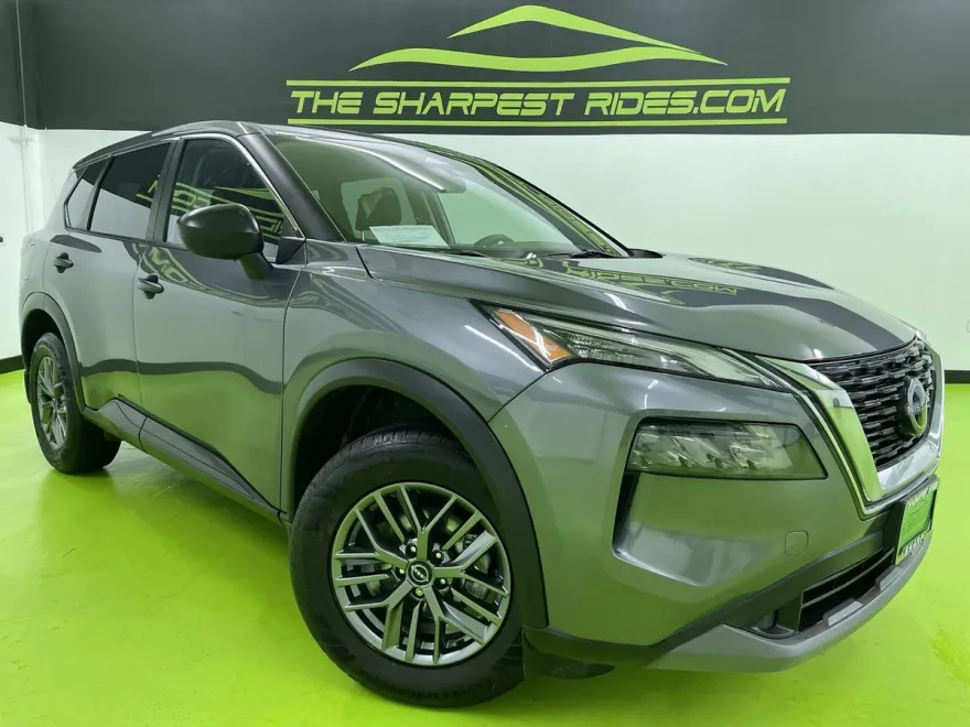 2022 Nissan Rogue S photo 1