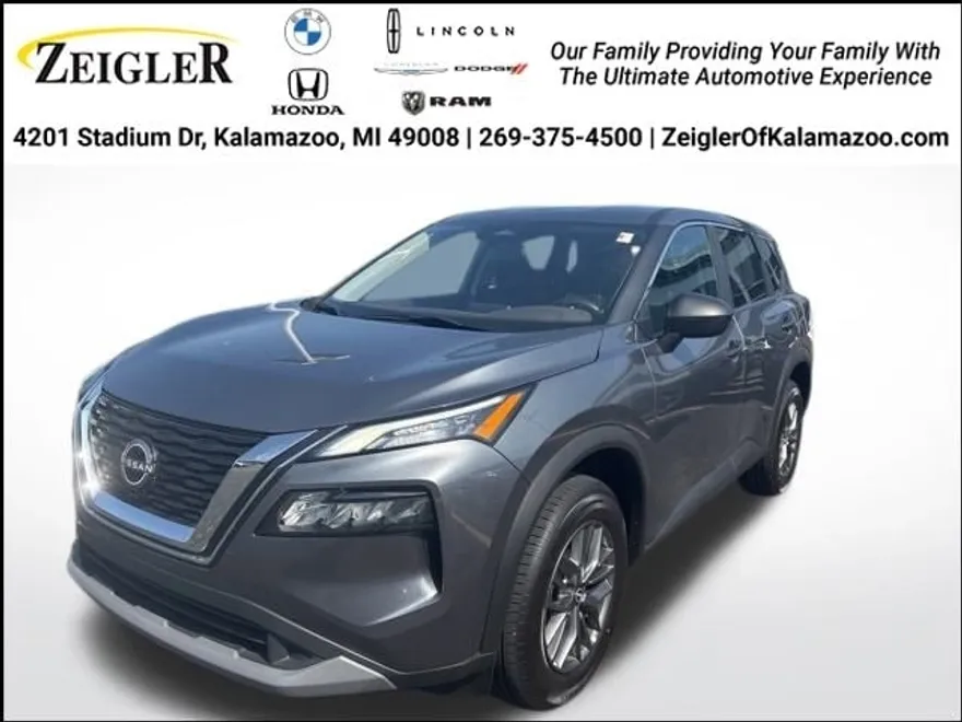 2023 Nissan Rogue S AWD photo 1