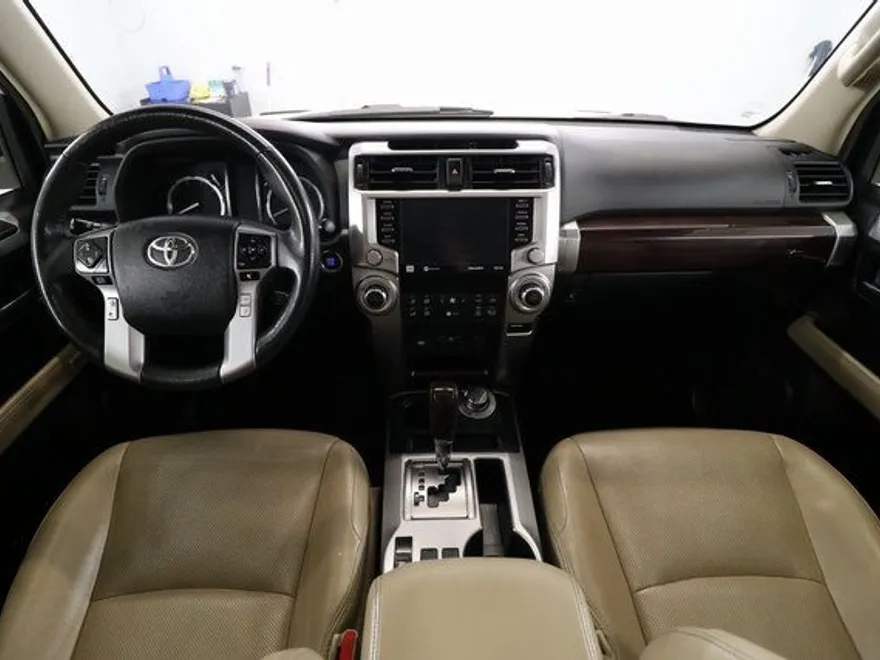 2020 Toyota 4Runner Limited photo 1