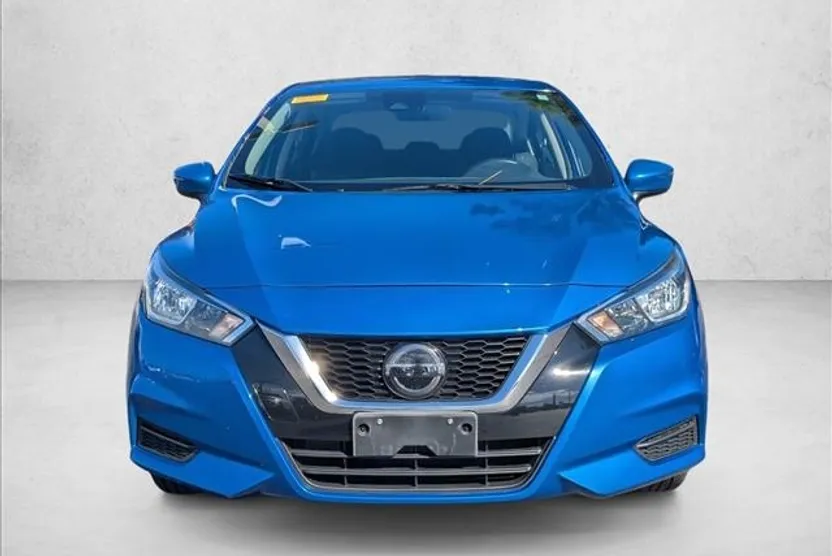 2021 Nissan Versa SV photo 1