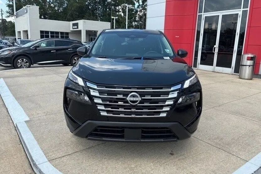 2026 Nissan Rogue S photo 1