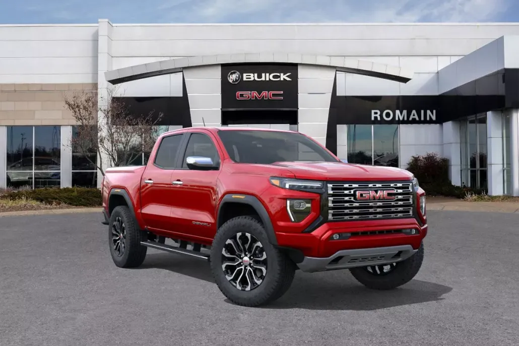 2026 Gmc Canyon Denali photo 1