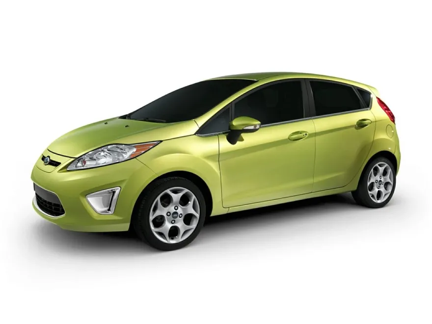 2013 Ford Fiesta SE photo 1