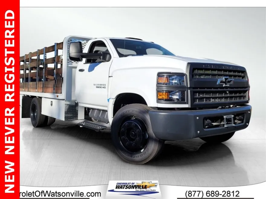 2023 Chevrolet Silverado 5500HD Work Truck photo 1