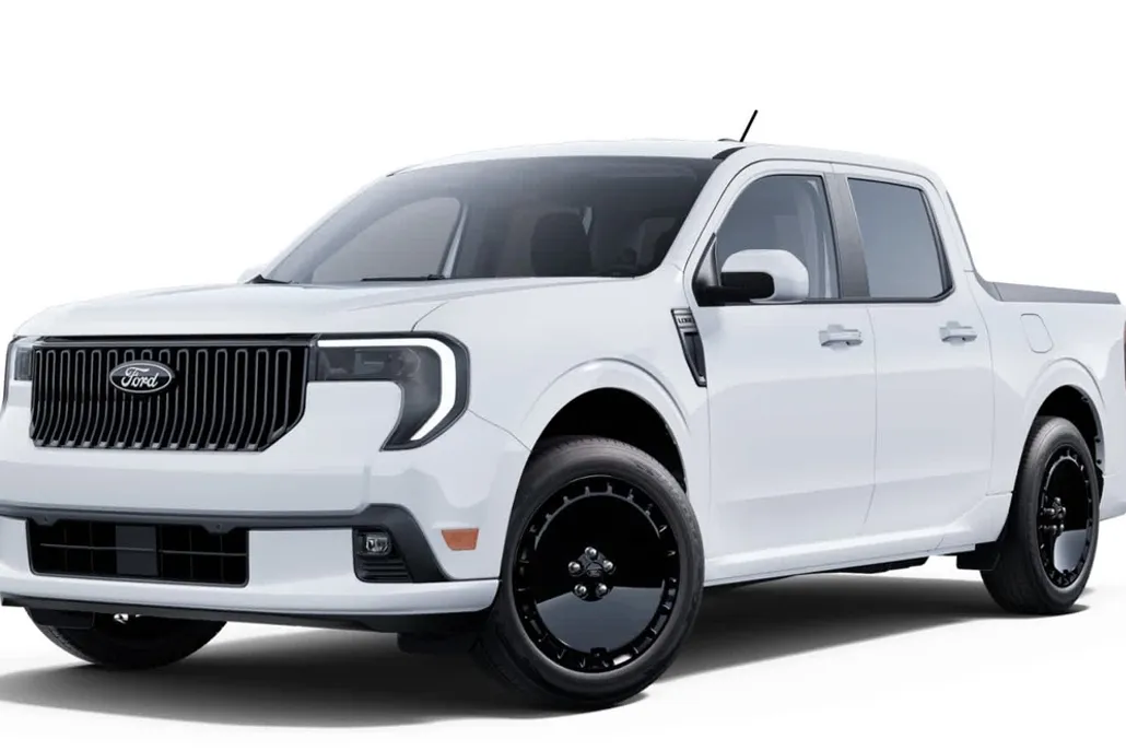 2025 Ford Maverick photo 1