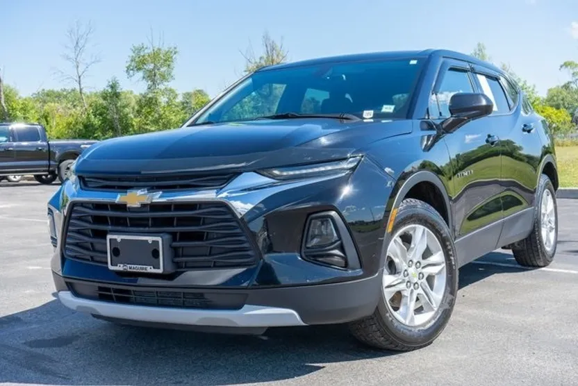 2020 Chevrolet Blazer 2LT photo 1