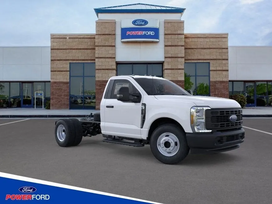 2026 Ford F-350 photo 1