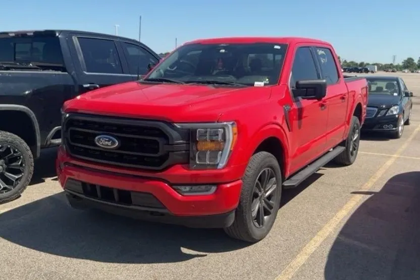 2022 Ford F-150 XLT photo 1