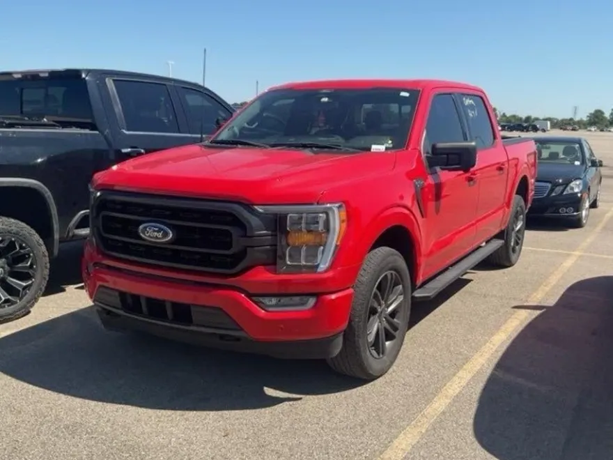 2022 Ford F-150 XLT photo 1