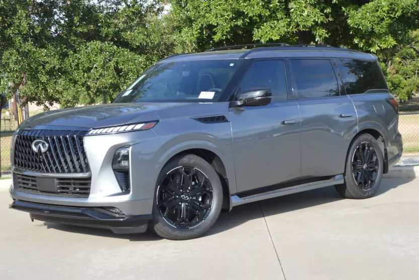 2026 Infiniti QX80 Sensory photo 1