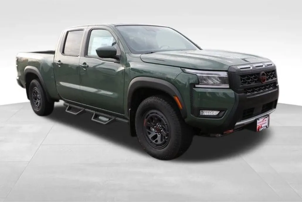 2025 Nissan Frontier PRO-4X photo 1