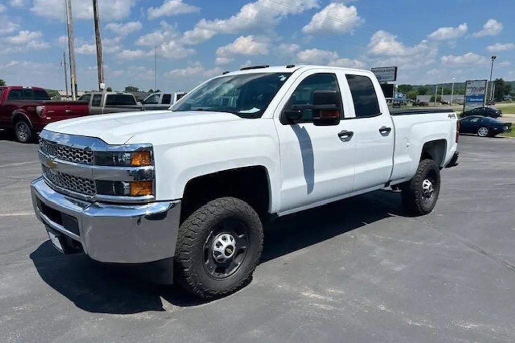 2019 Chevrolet Silverado 2500HD Work Truck photo 1