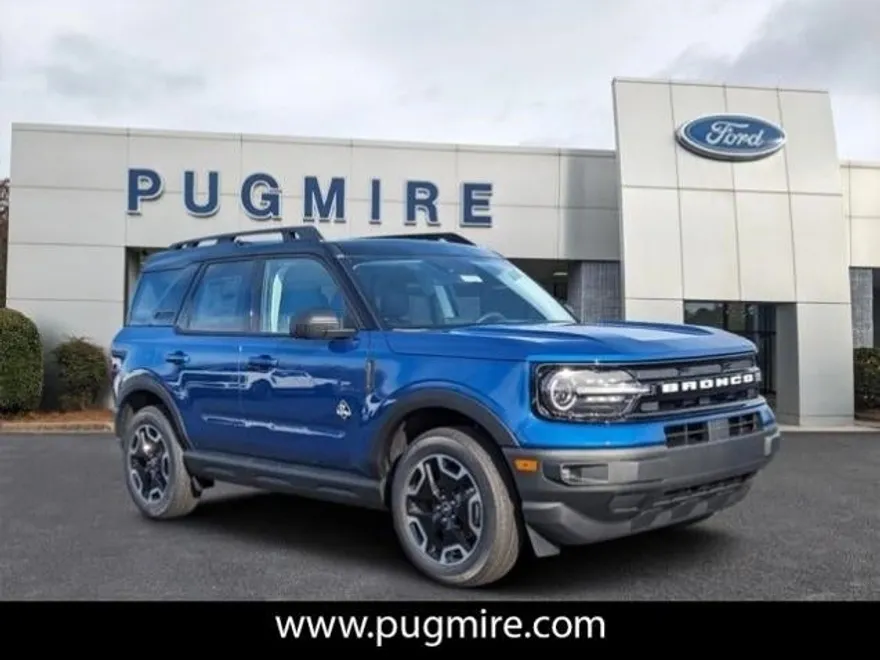 2024 Ford Bronco Sport Outer Banks photo 1