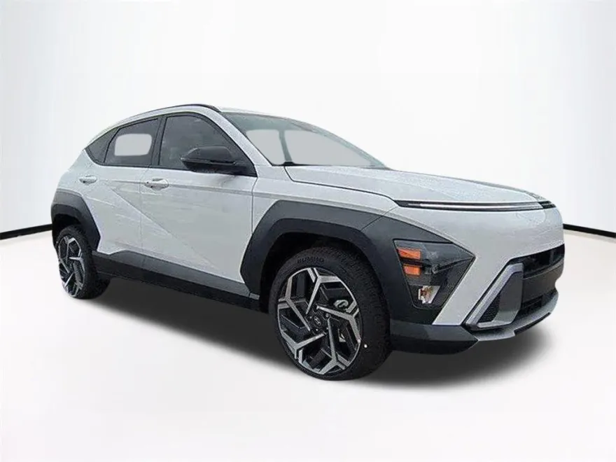 2026 Hyundai Kona SEL photo 1