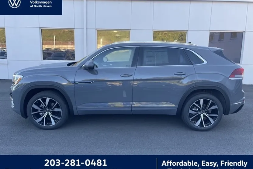 2026 Volkswagen Atlas Cross Sport SEL Premium R-Line photo 1