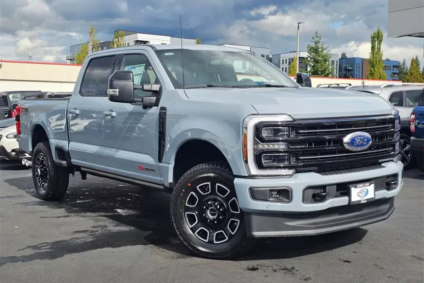 2026 Ford F-350 Platinum photo 1