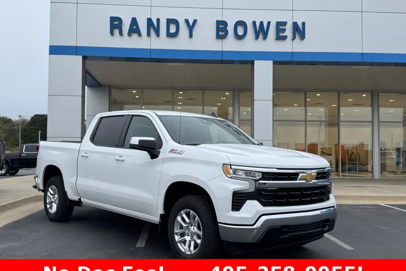 2026 Chevrolet Silverado 1500 LT photo 1