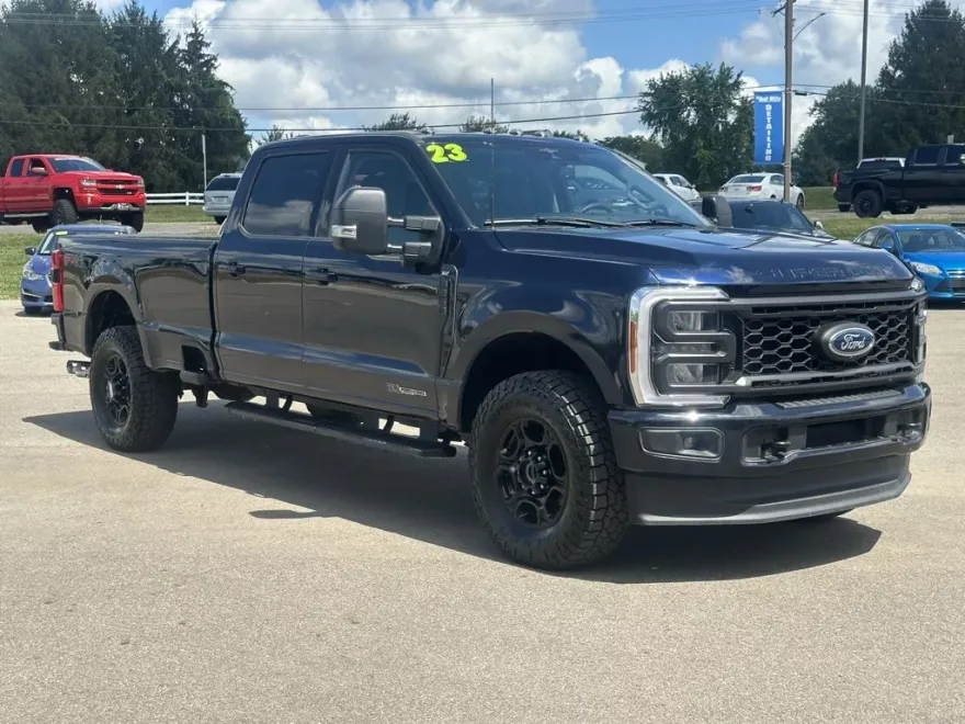 2023 Ford F-250 XLT photo 1