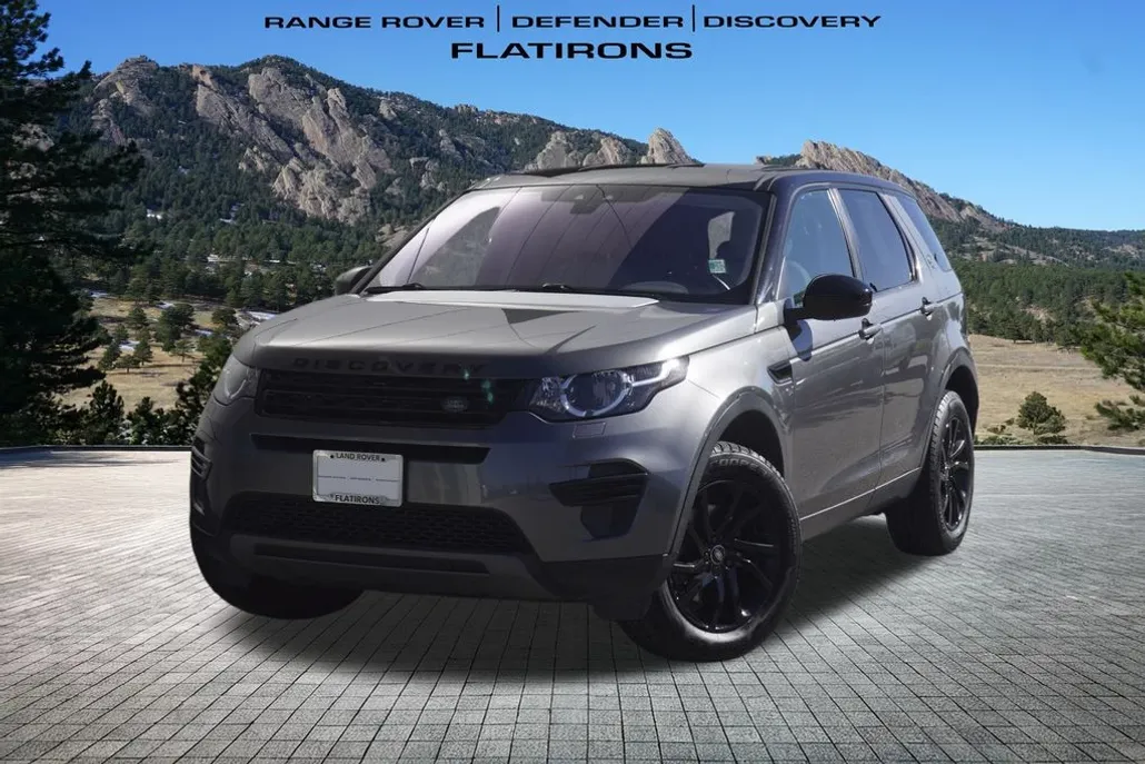 2019 Land Rover Discovery Sport SE photo 1