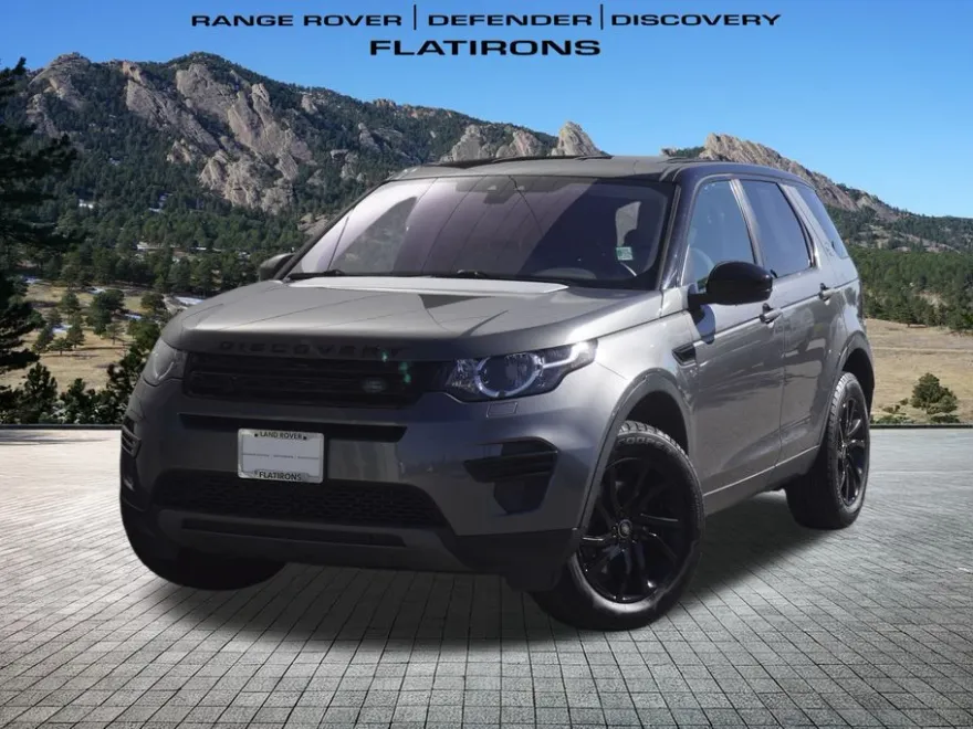 2019 Land Rover Discovery Sport SE photo 1