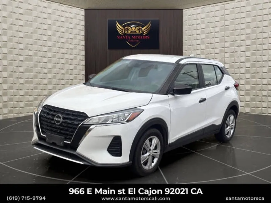 2023 Nissan Kicks S photo 1